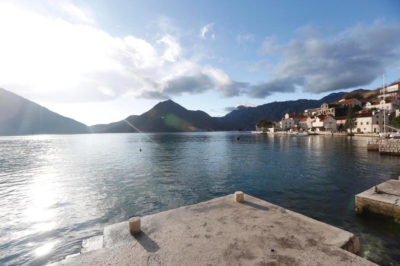 Spring Apartment Perast Exteriér fotografie