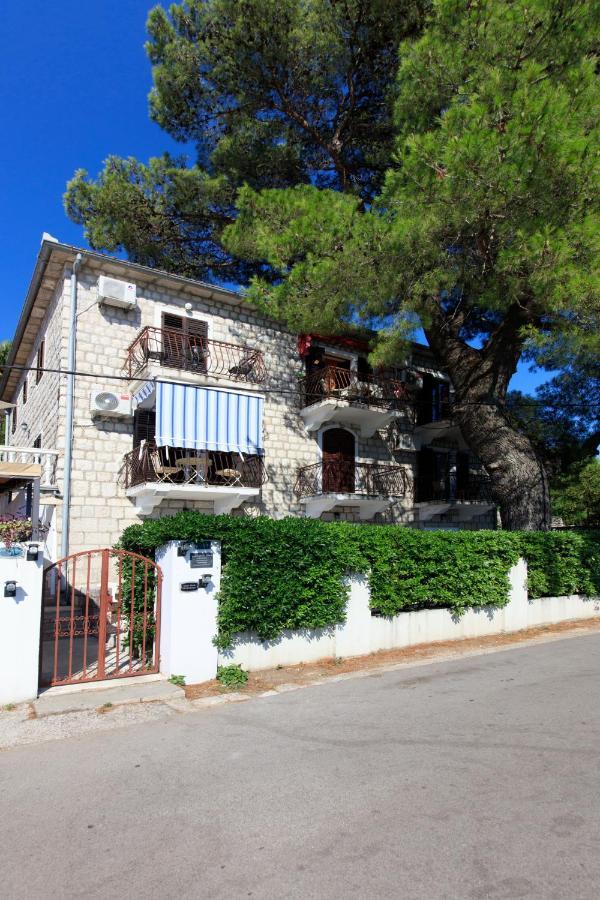 Spring Apartment Perast Exteriér fotografie